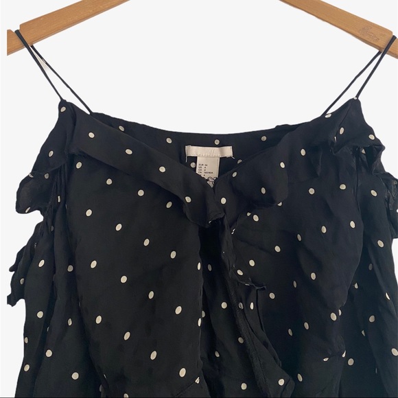 H&M TREND Off-the-Shoulder Wrap Cropped Blouse - Picture 3 of 7